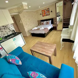  Aparthotel Elegance Aparts Cihangir